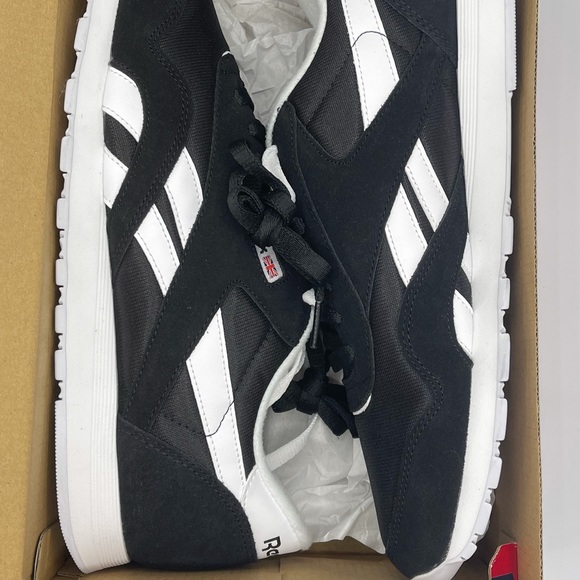 Reebok Classic Nylon Men’s Sneaker New - Picture 6 of 6
